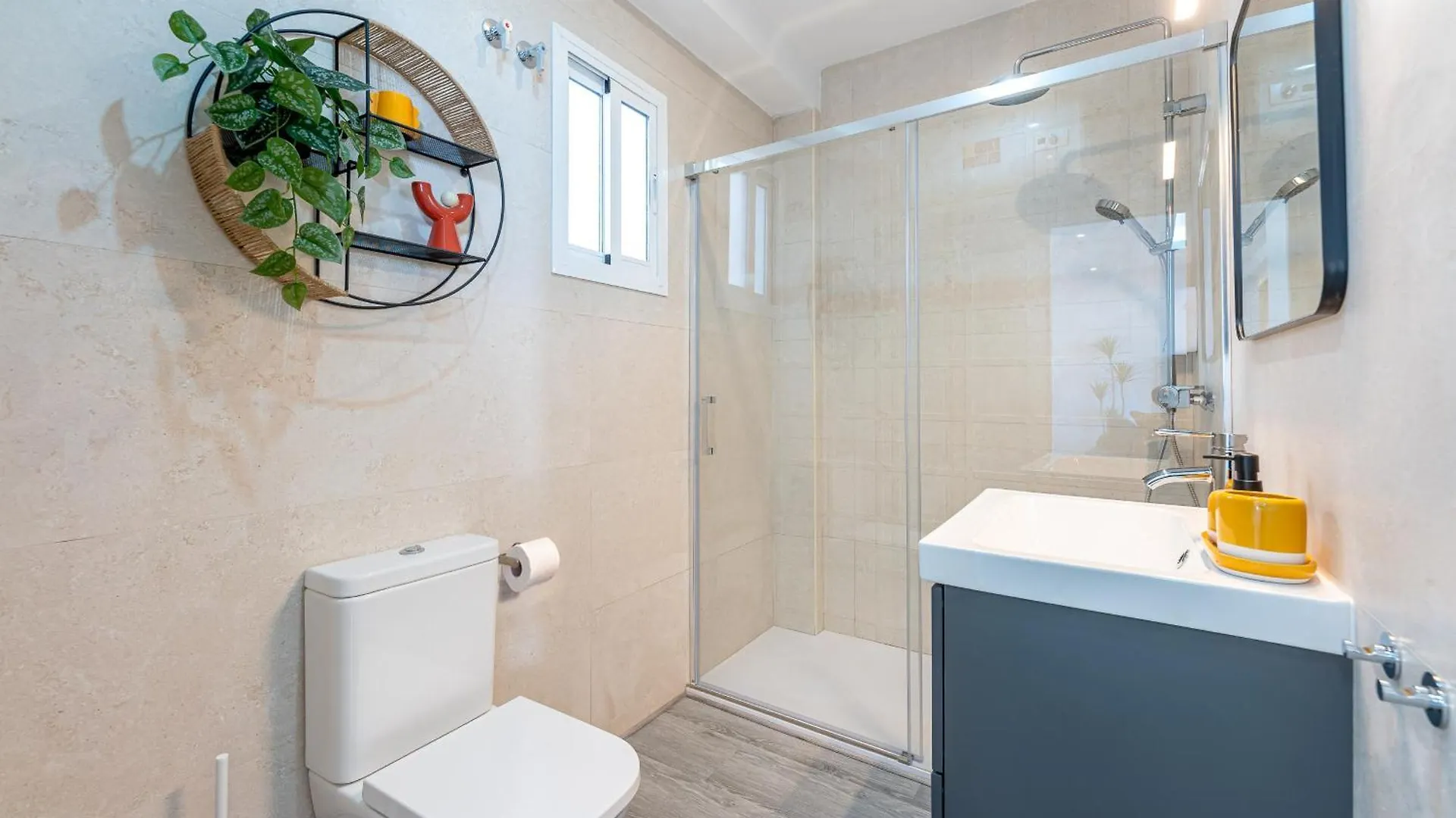 Vivendos - Ma15 - Soho Apartment Malaga Spain
