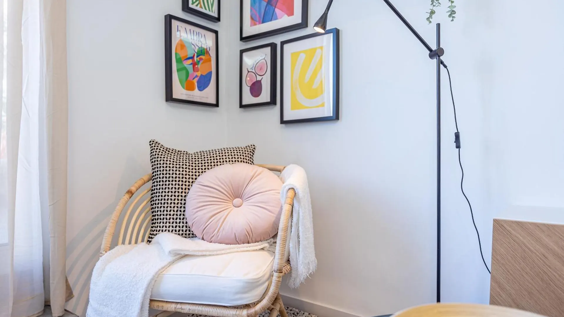 Vivendos - Ma15 - Soho Apartment Malaga Spain